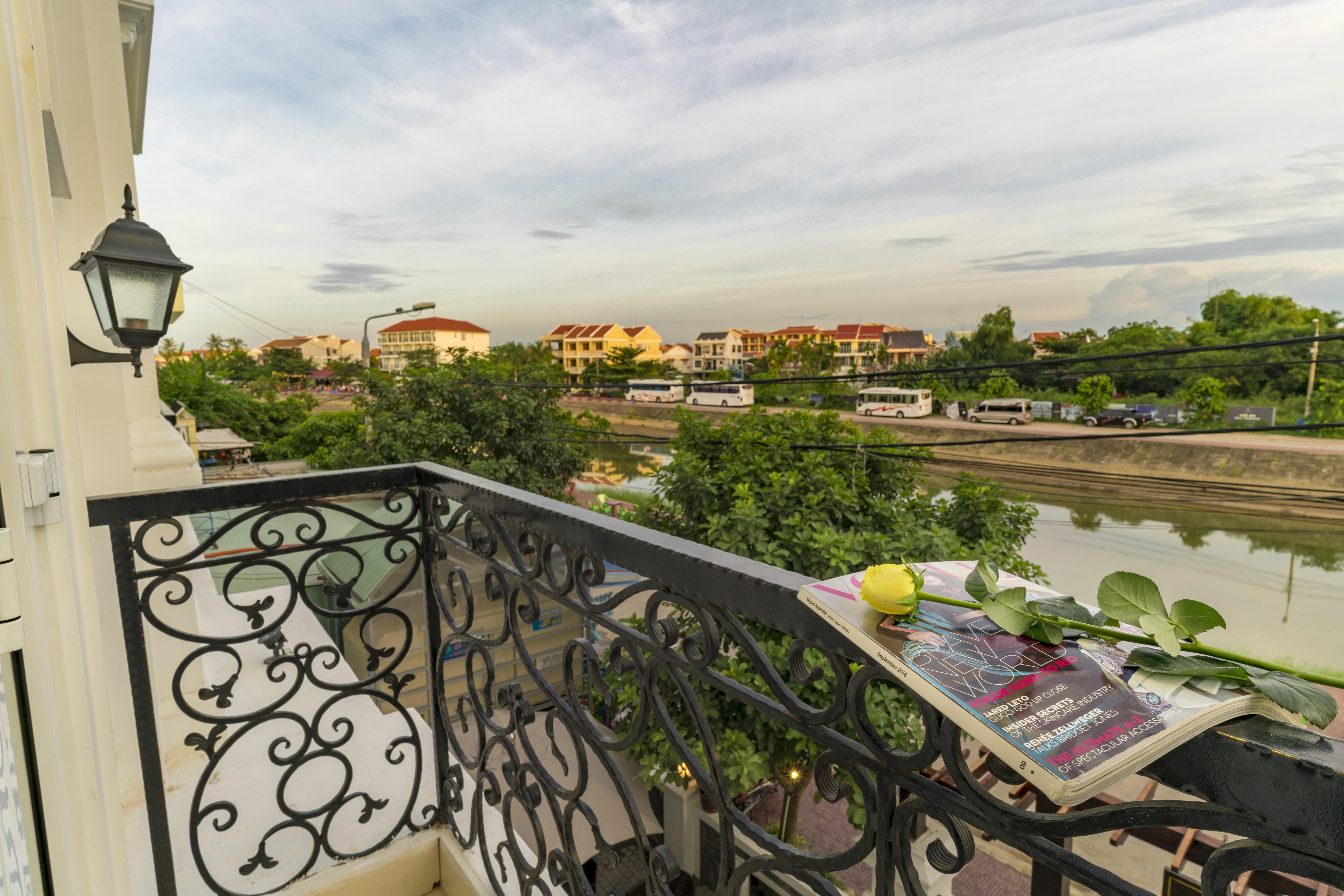 Hoi An Canal House Exterior photo